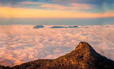 Adam Peak Adventure Trips