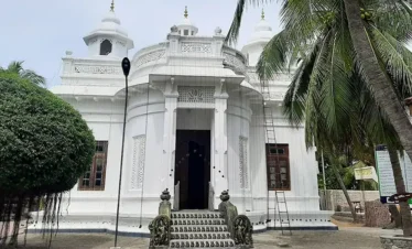 Nagadeepa Purana Vihara Trips