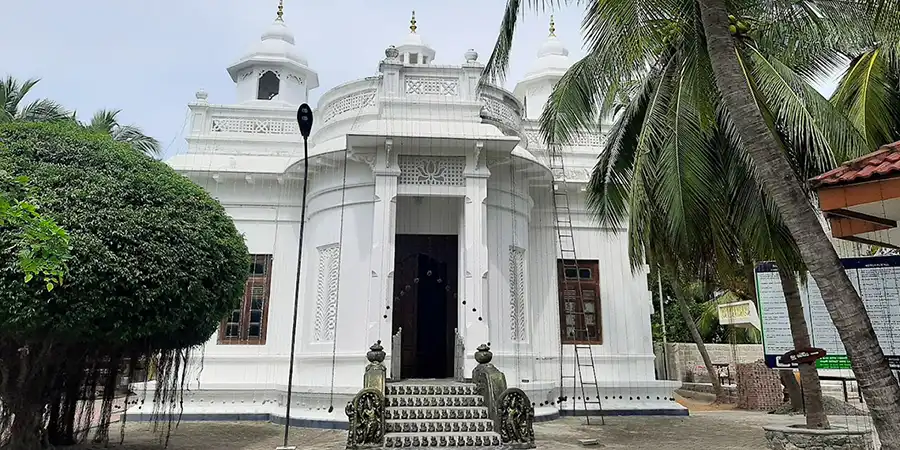 Nagadeepa Purana Vihara Trips