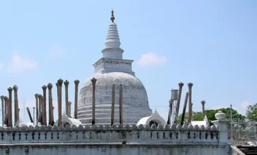 Ruwanweli Maha Seya Trips