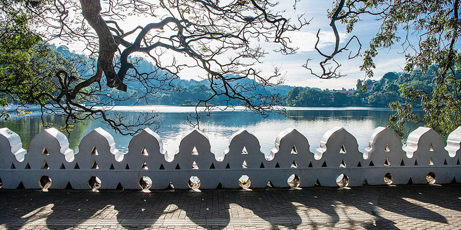 Kandy Lake Trips