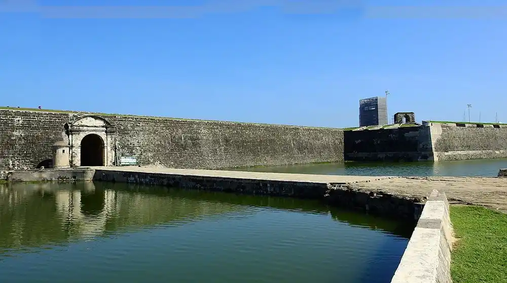 Jaffna Fort tours