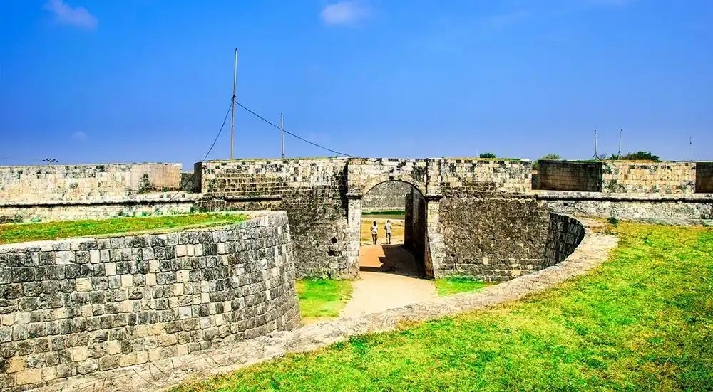 Jaffna Fort tours