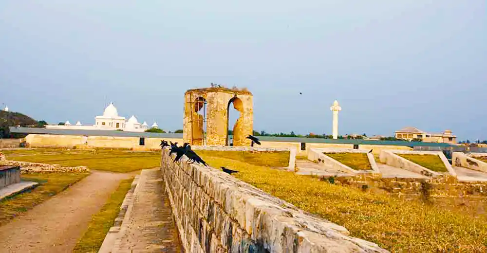 Jaffna Fort tours