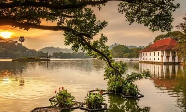 Kandy Lake Trips