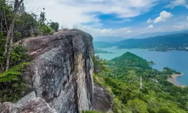 Pettigala adventure tours