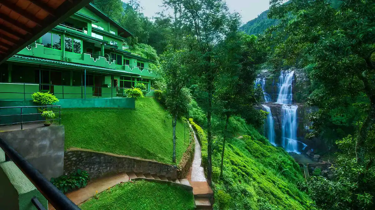 Ramboda Falls Tours